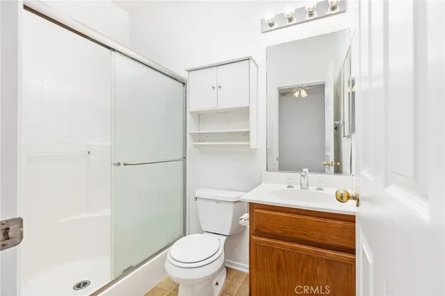 $405,000 | 26390 Arboretum Way, Unit 3004, Murrieta, CA 92563