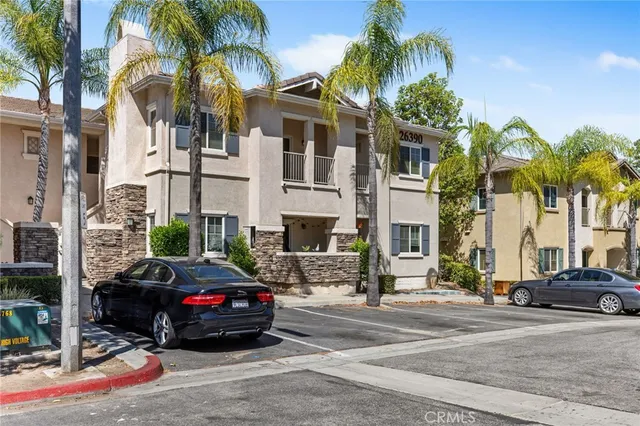 $405,000 | 26390 Arboretum Way, Unit 3004, Murrieta, CA 92563