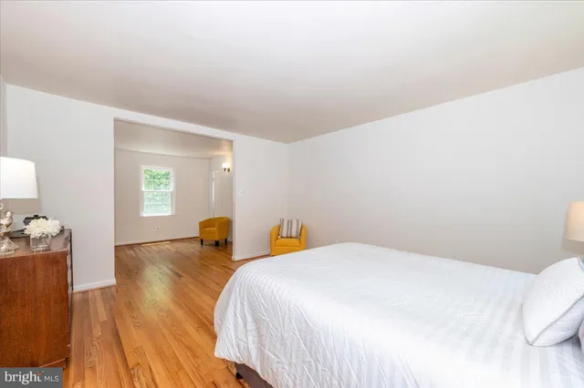 $739,900 | 302 Notley Court, Silver Spring, MD 20905