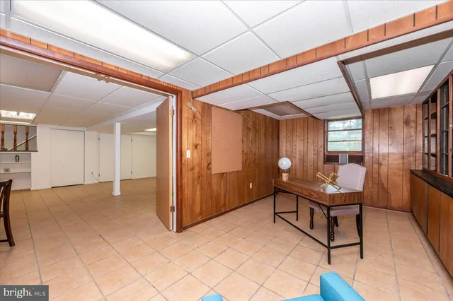 $739,900 | 302 Notley Court, Silver Spring, MD 20905