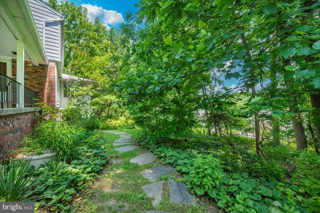 $739,900 | 302 Notley Court, Silver Spring, MD 20905