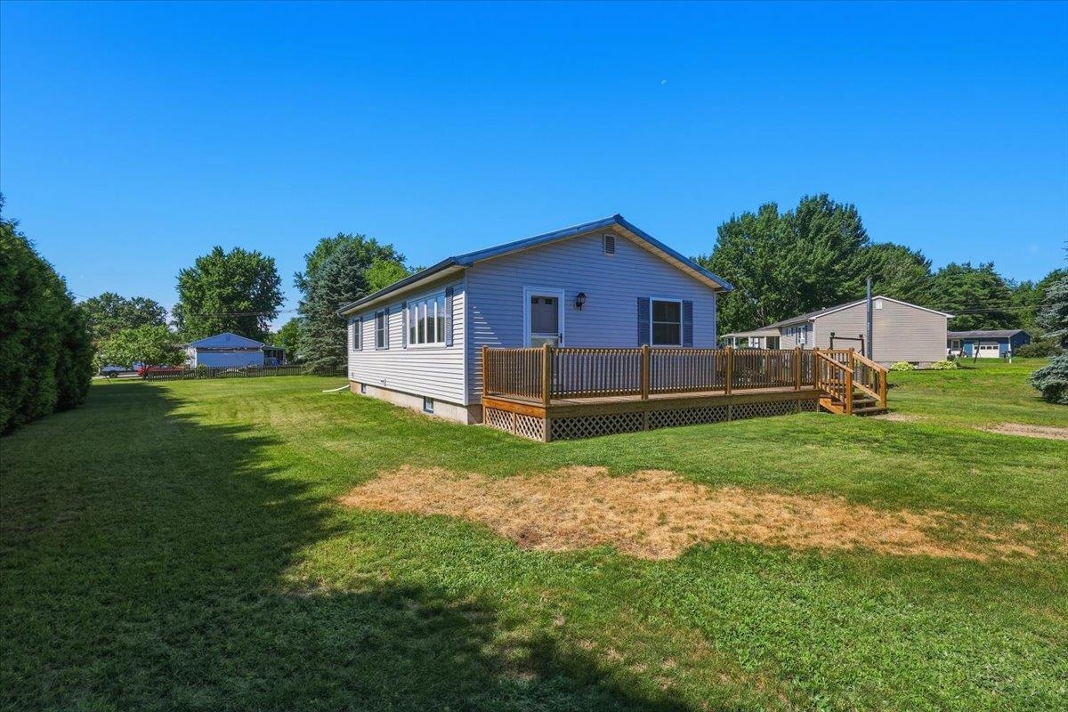 122 Meadow Road Milton, VT 05468 - Photo 2 of 29