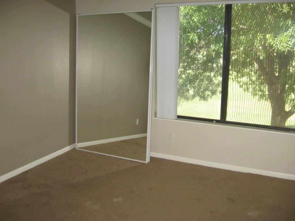 3500 North Hayden Road, Unit 1412 Scottsdale, AZ 85251 - Photo 7 of 15 Master Suite