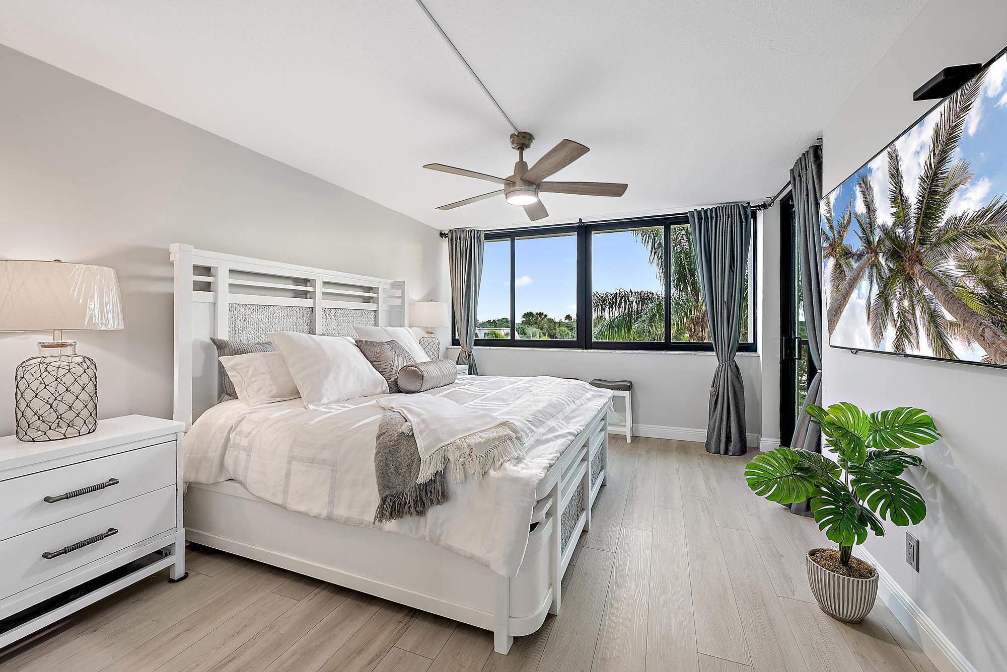 1605 Highway 1, Unit 303M1 Jupiter, FL 33477 - Photo 11 of 31 Primary Suite