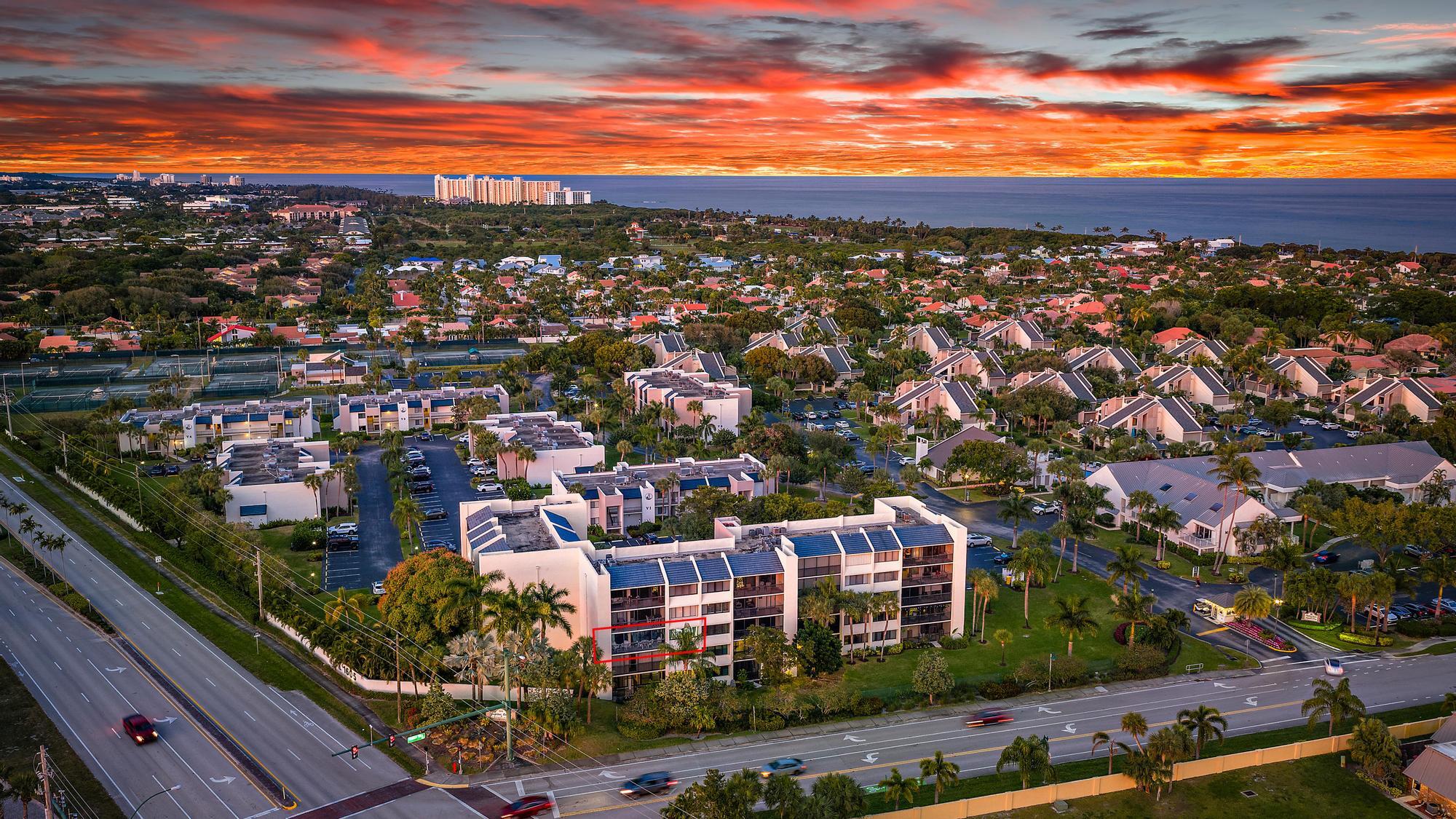 1605 Highway 1, Unit 303M1 Jupiter, FL 33477 - Photo 25 of 31 Aerial View