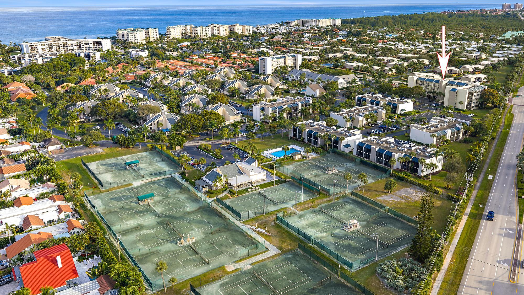 1605 Highway 1, Unit 303M1 Jupiter, FL 33477 - Photo 27 of 31 Community Aerial