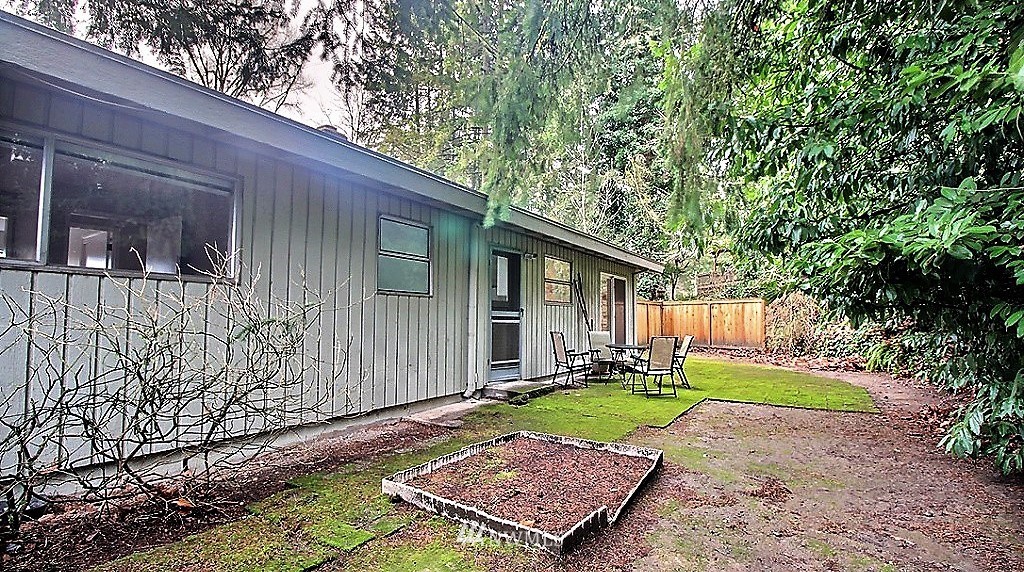 500 Mt Defiance Circle Southwest Issaquah, WA 98027 - Photo 23 of 25