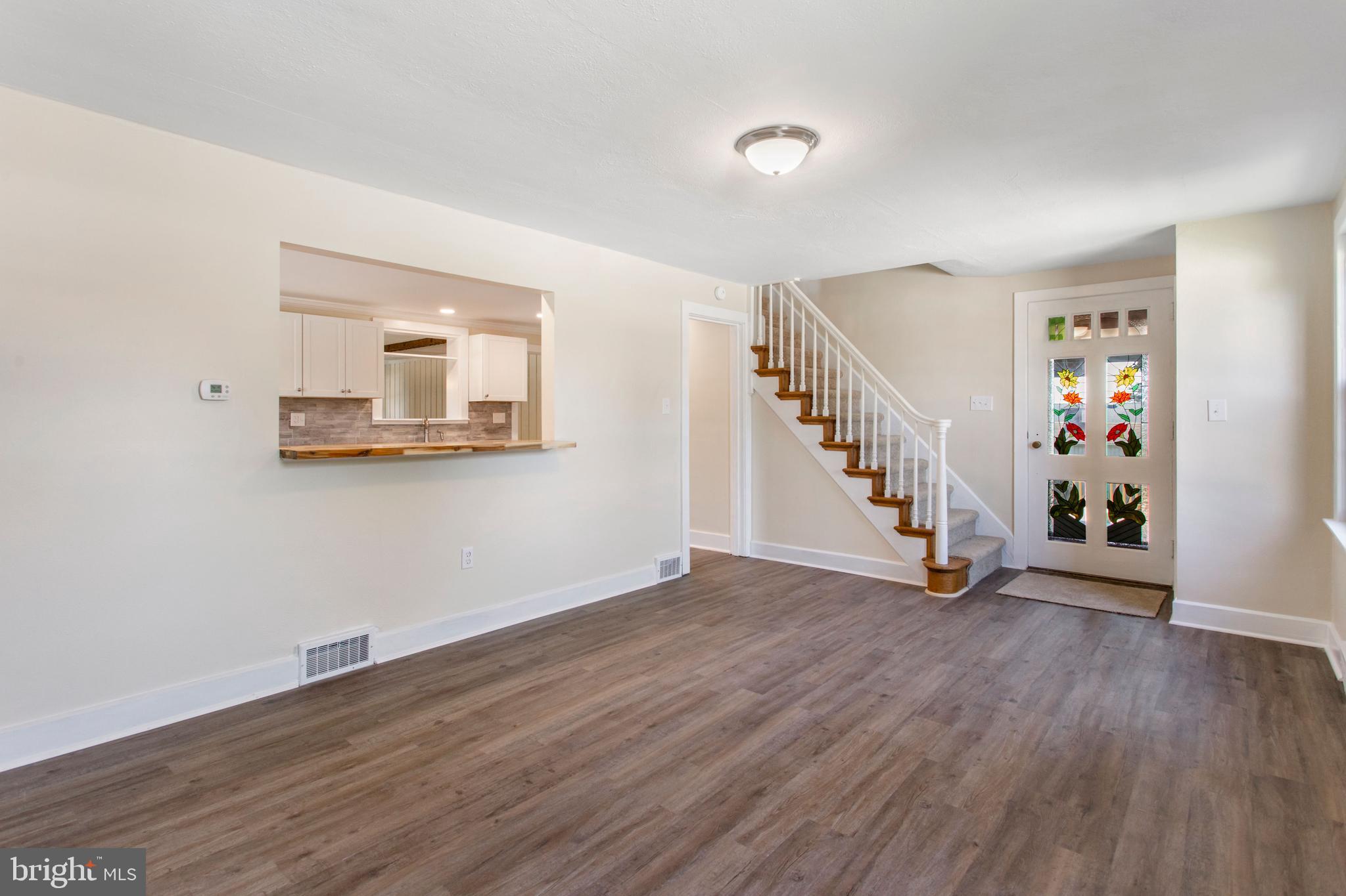 244 Princess Street Hanover, PA 17331 - Photo 4 of 40 Gallery Image 4