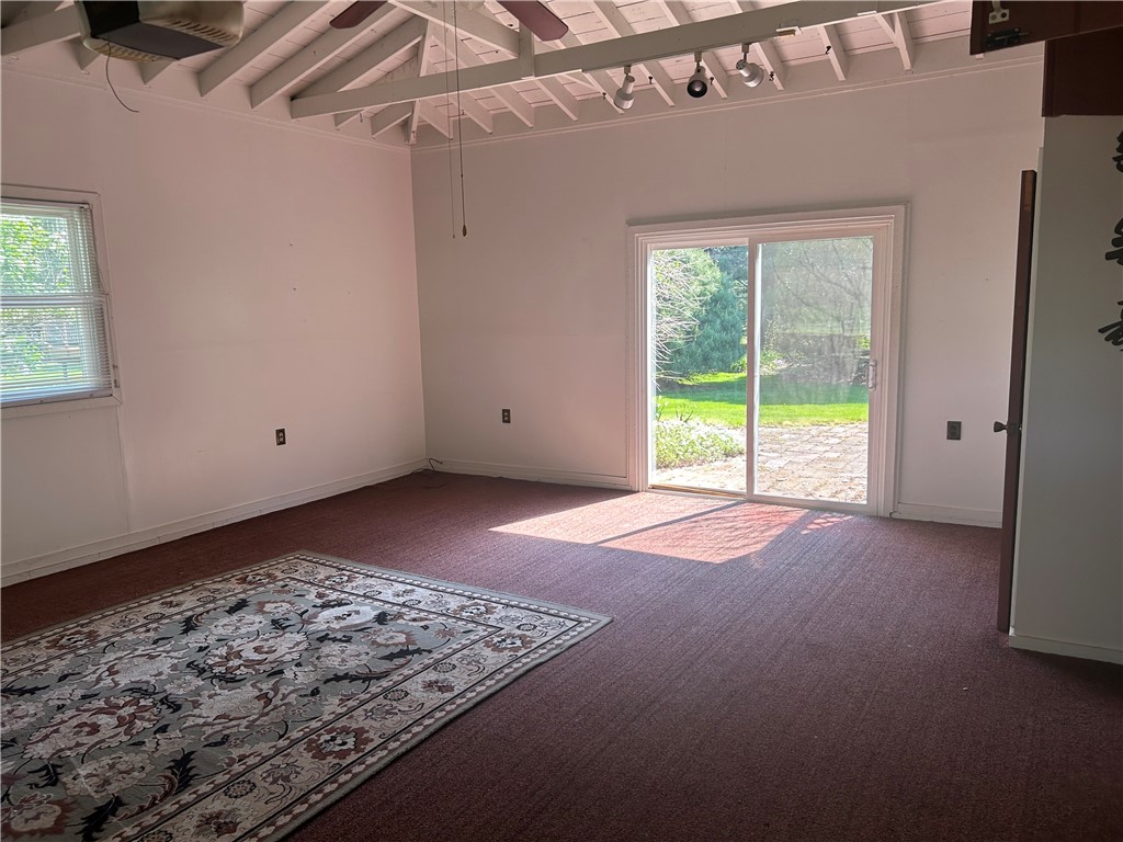 1468 Vroom Road Ogden, NY 14559 - Photo 11 of 24