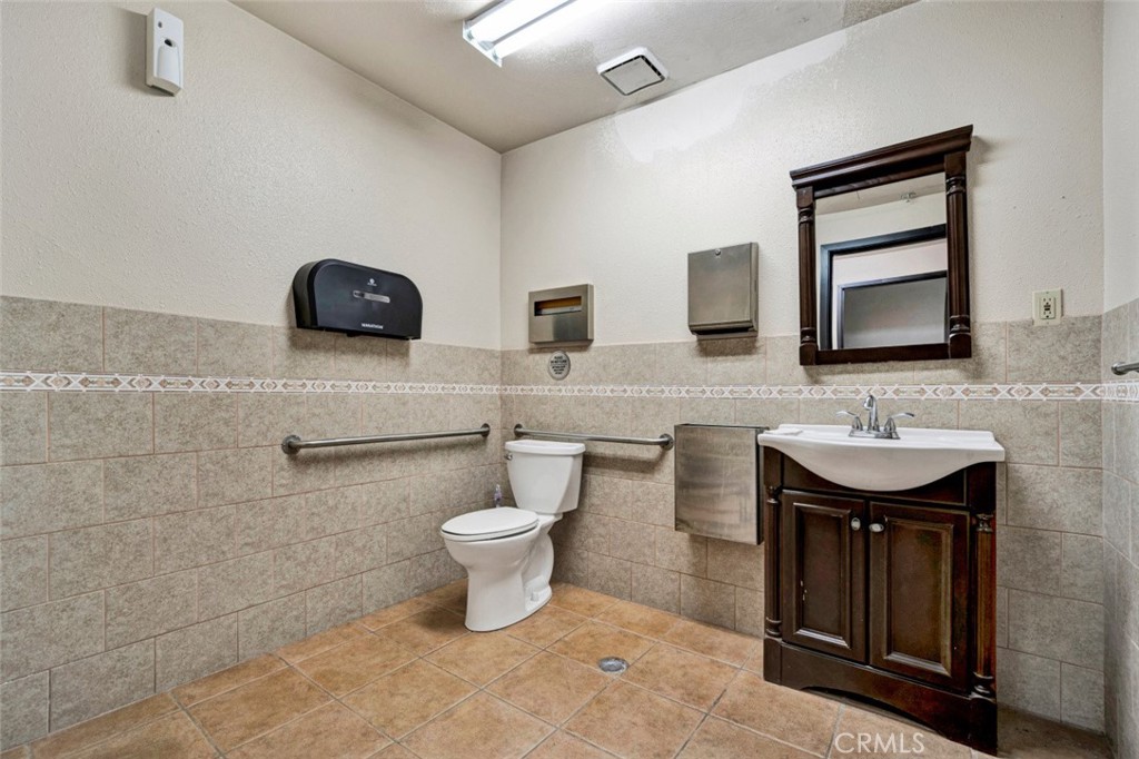 28 Hammond, Unit C Irvine, CA 92618 - Photo 11 of 22