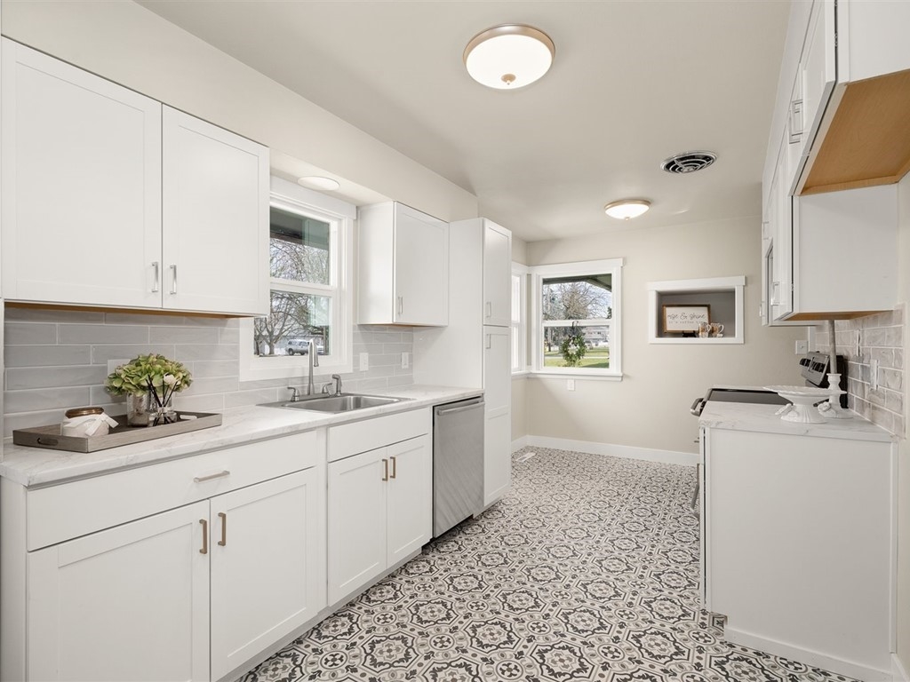 1505 North Mamer Road Spokane, WA 99216 - Photo 6 of 24