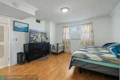 $125,000 | 6075 North Sabal Palm Boulevard, Unit 301, Tamarac, FL 33319