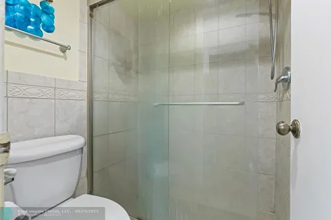 $125,000 | 6075 North Sabal Palm Boulevard, Unit 301, Tamarac, FL 33319