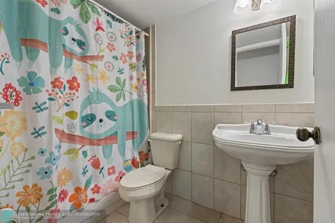 $125,000 | 6075 North Sabal Palm Boulevard, Unit 301, Tamarac, FL 33319