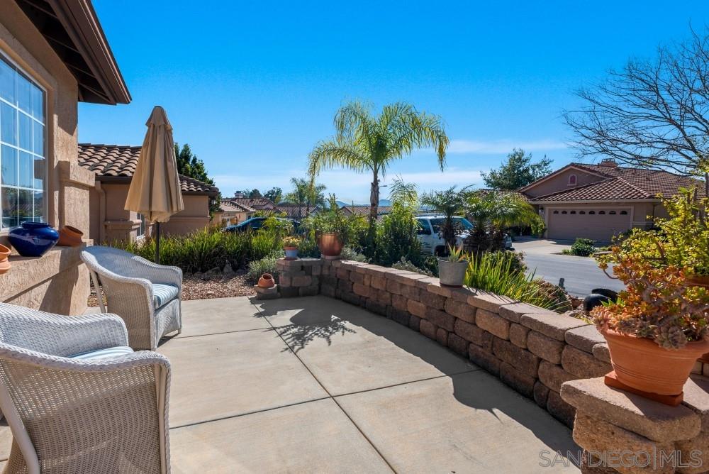 2751 Lobelia Road Alpine, CA 91901 - Photo 3 of 25