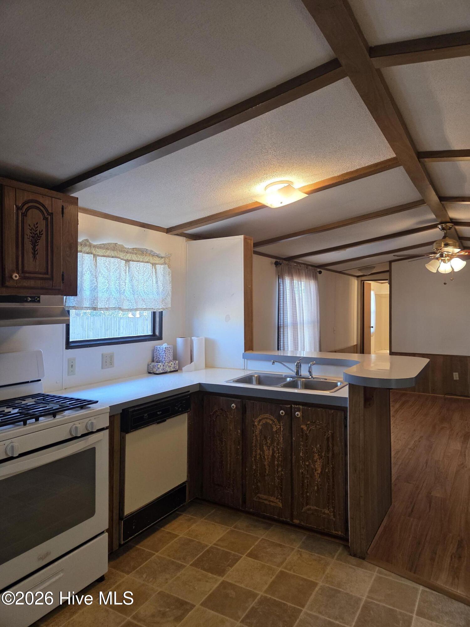 3999 Dennis McLawhorn Road Ayden, NC 28513 - Photo 7 of 17 Kitchen
