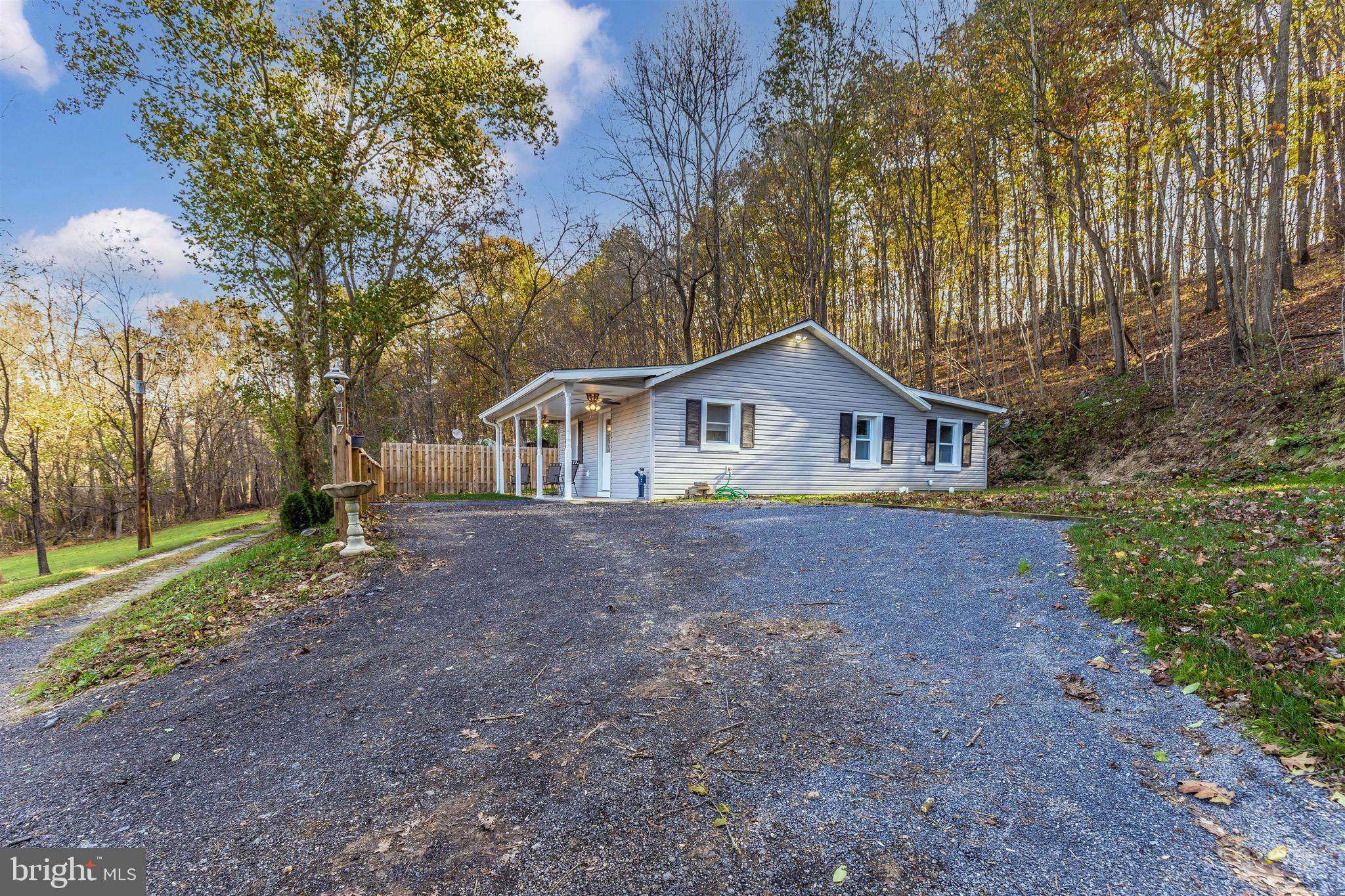 417 Twin Arch Road Mount Airy, MD 21771 - Photo 34 of 59 The Countryside still exists in Mt Airy!!!!