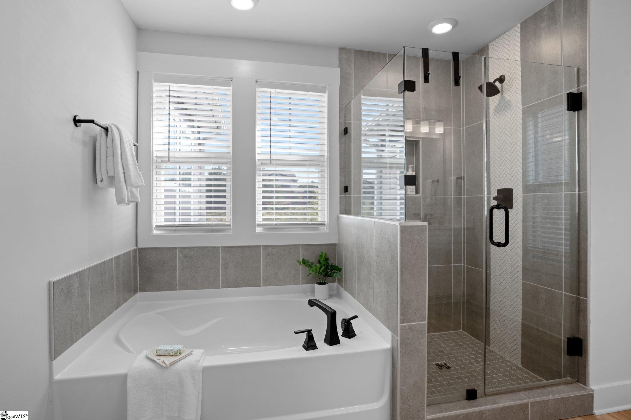 64 Elmsley Road Greenville, SC 29607 - Photo 26 of 37