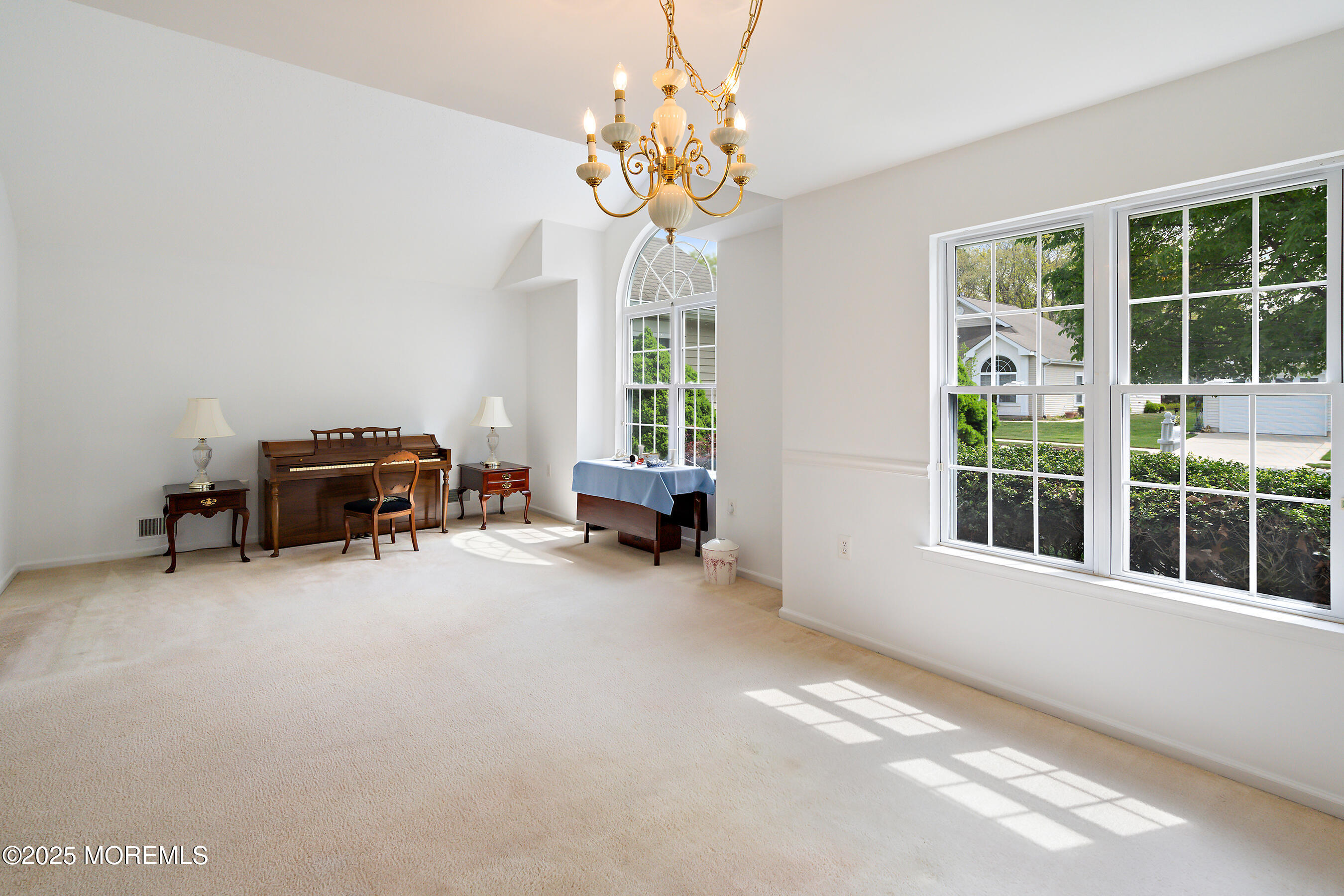 12 Rye Court Jackson, NJ 08527 - Photo 7 of 38 a living room with furniture and a large window