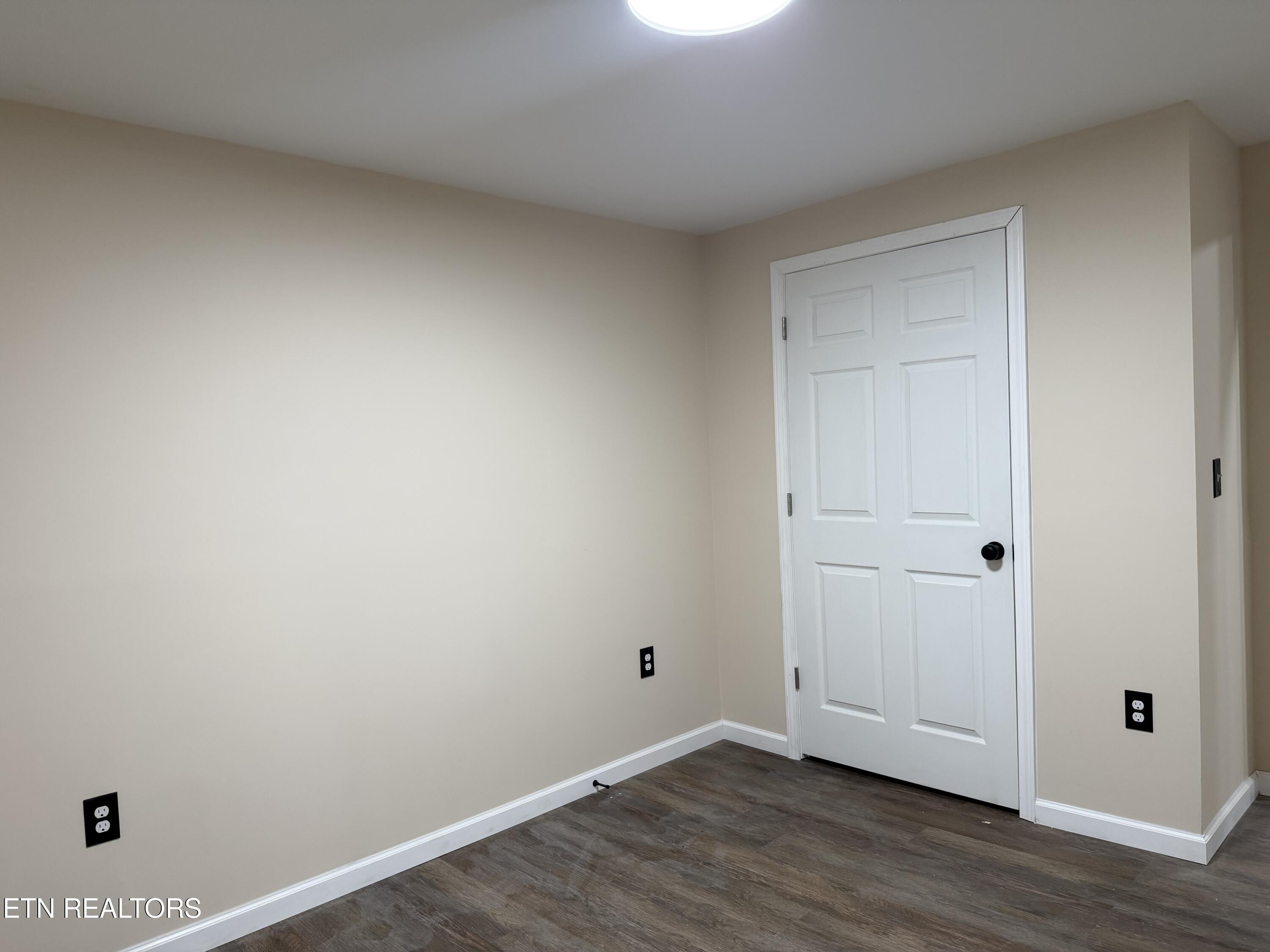 717 Cherry Street La Follette, TN 37766 - Photo 17 of 33 IMG_9194