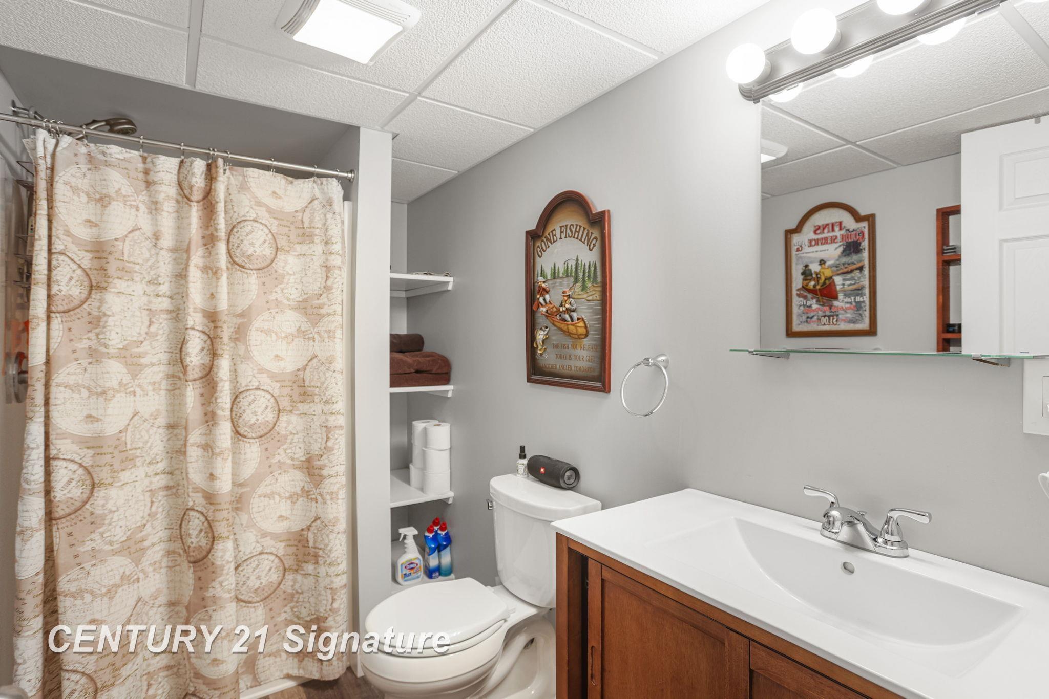 4087 Autumn Ridge Saginaw, MI 48603 - Photo 44 of 66