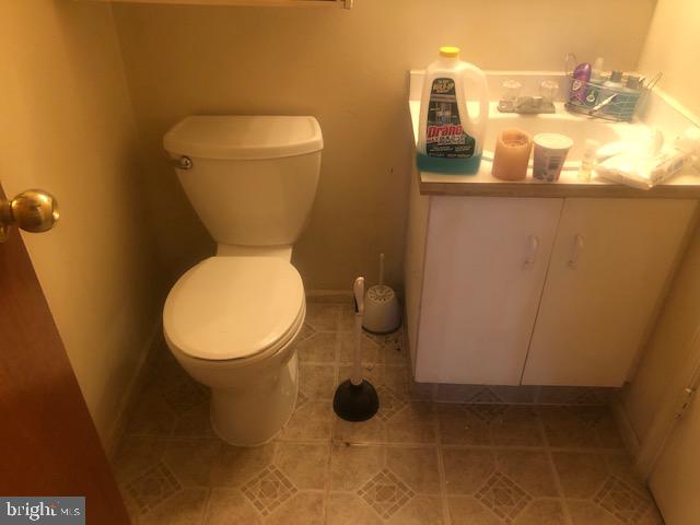 4033 Issacs Road Baltimore, MD 21220 - Photo 23 of 33 Lower level half bath