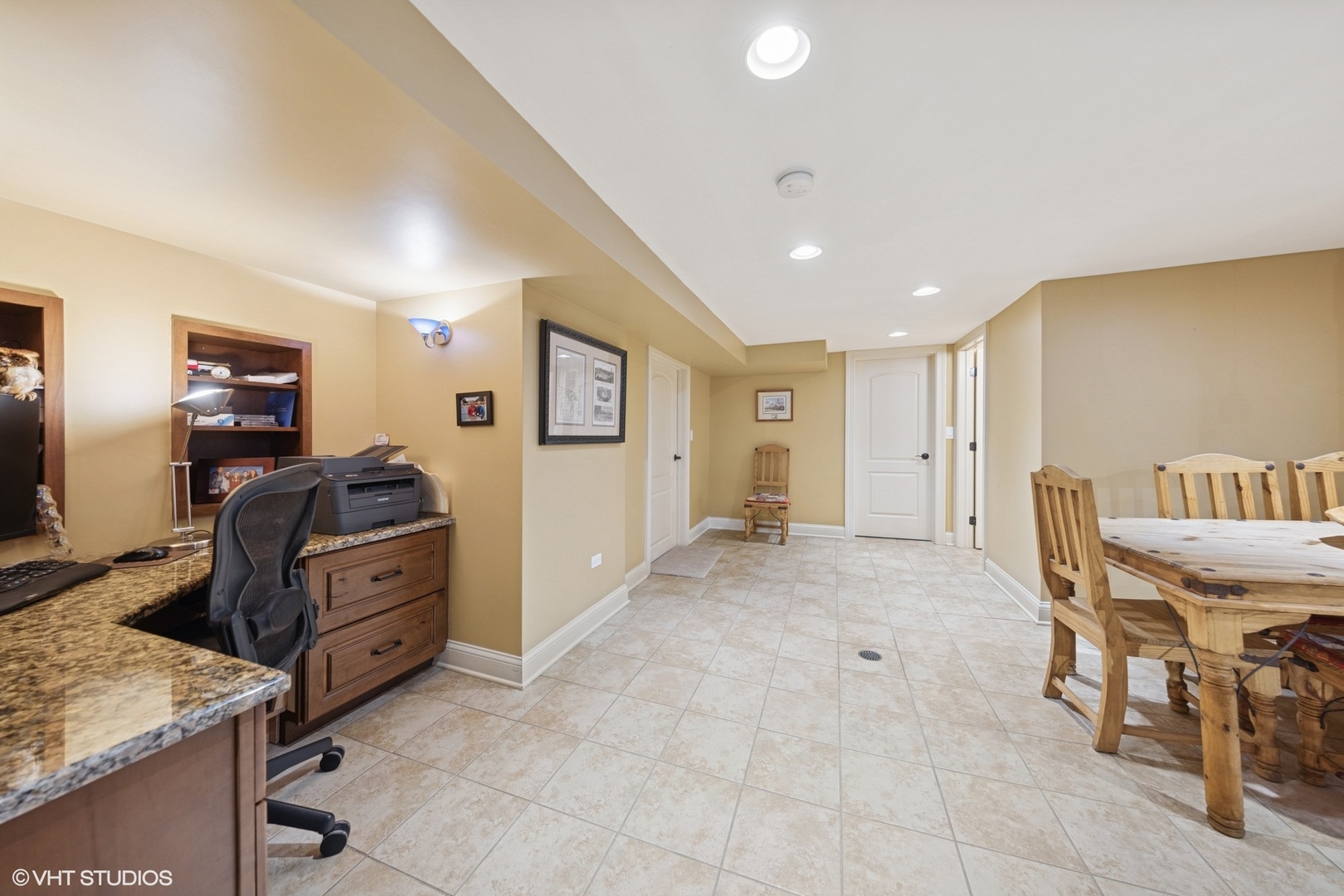 1435 Monroe Avenue River Forest, IL 60305 - Photo 30 of 38 a view of a livingroom with furniture