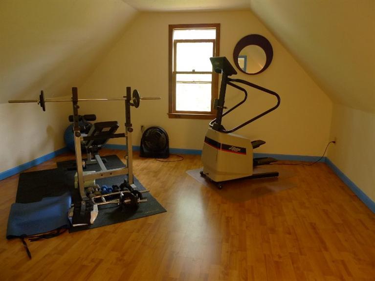 3 Princess Path East Dennis, MA 02660 - Photo 24 of 32 a room with gym equipment and window