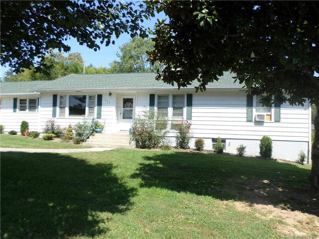 623 Higate Road Hendersonville, NC 28791 - Photo 1 of 21 Gallery Image 1