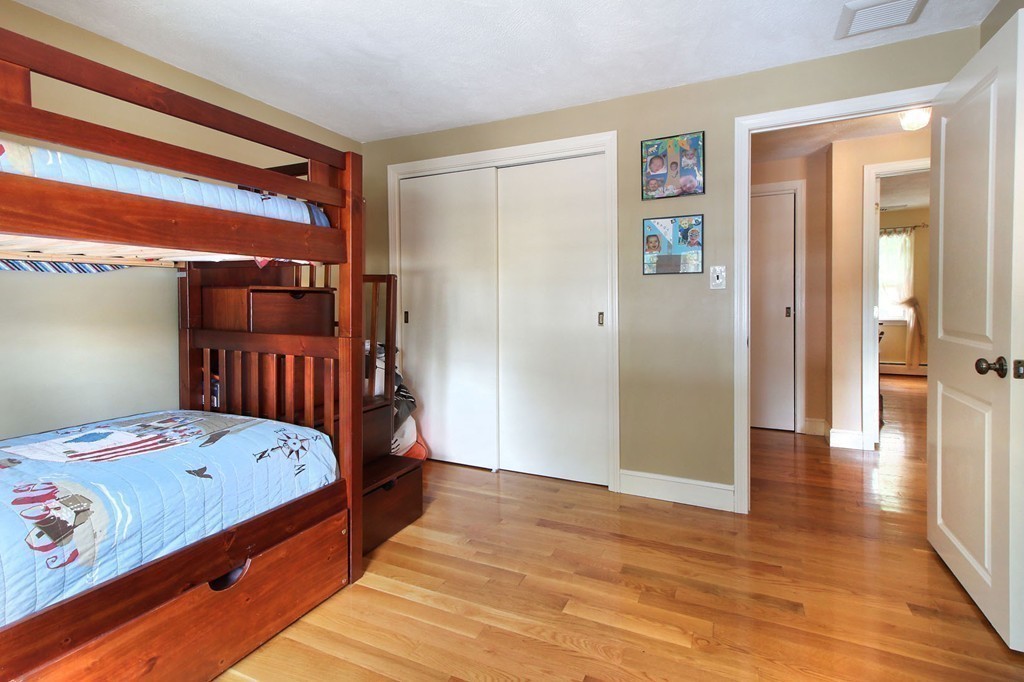 47 Marcia Road Wilmington, MA 01887 - Photo 12 of 24 Gallery Image 12