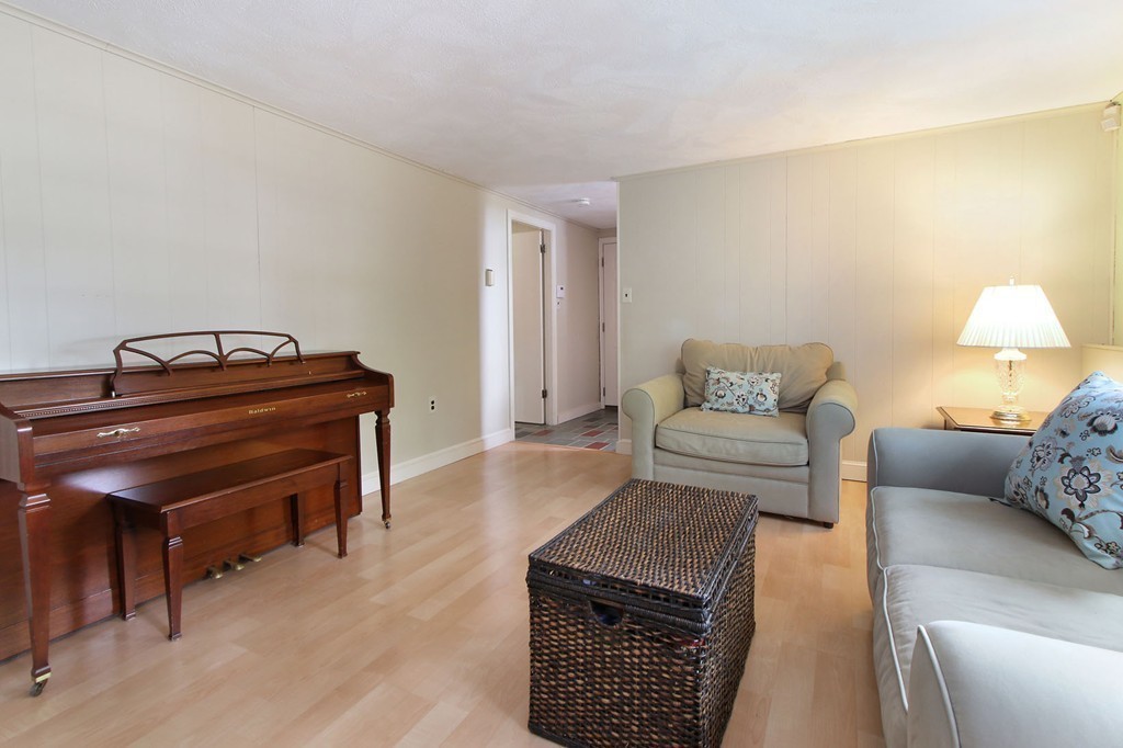 47 Marcia Road Wilmington, MA 01887 - Photo 18 of 24 Gallery Image 18