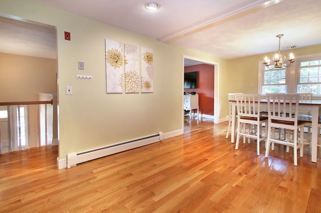 47 Marcia Road Wilmington, MA 01887 - Photo 3 of 24 Gallery Image 3