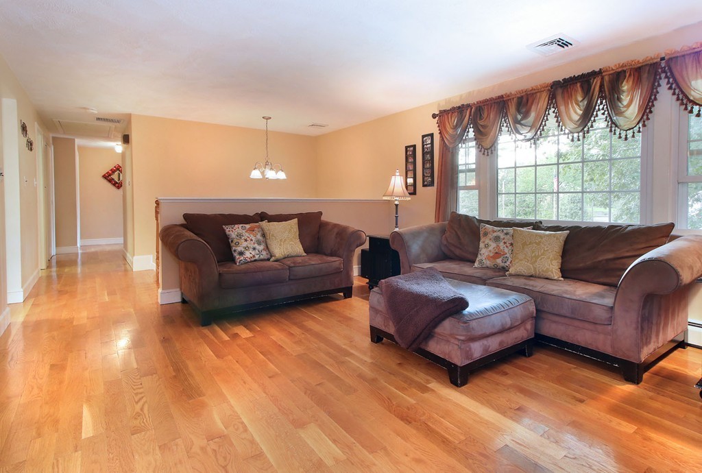 47 Marcia Road Wilmington, MA 01887 - Photo 7 of 24 Gallery Image 7