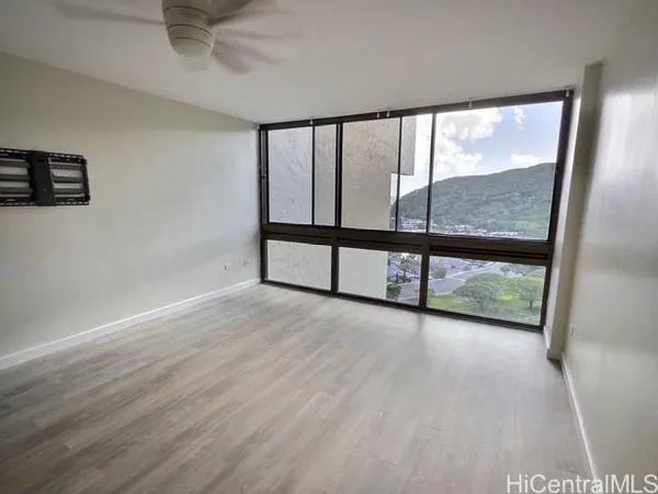 $2,700 | 521 Hahaione Street, Unit 217G, Honolulu, HI 96825