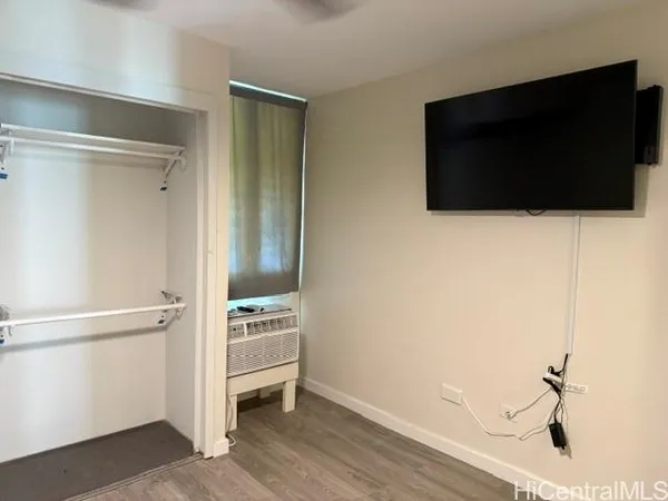 $2,700 | 521 Hahaione Street, Unit 217G, Honolulu, HI 96825