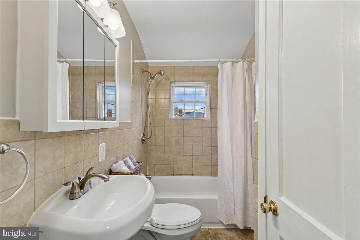 732 Arncliffe Road Essex, MD 21221 - Photo 12 of 20 Gallery Image 12