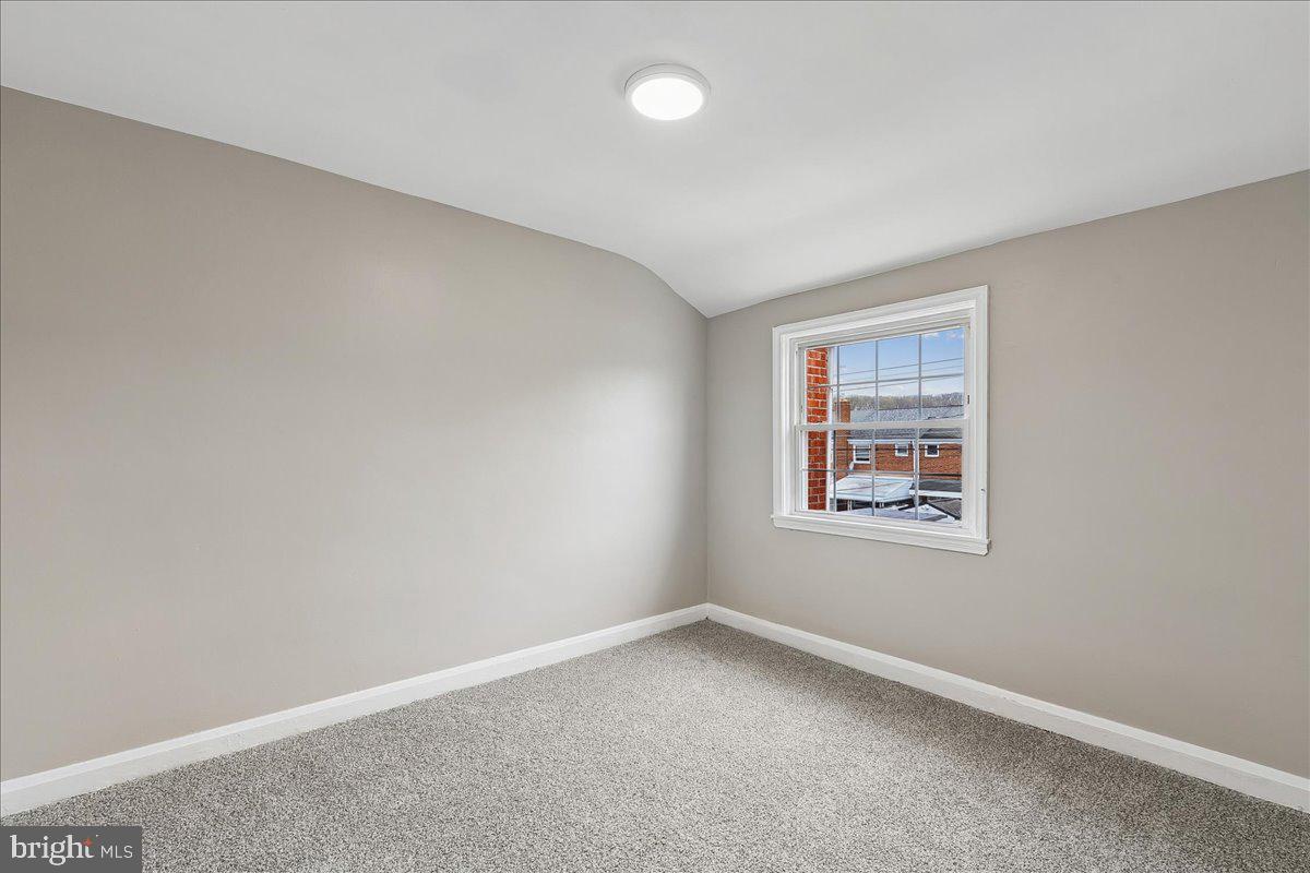 732 Arncliffe Road Essex, MD 21221 - Photo 13 of 20 Gallery Image 13