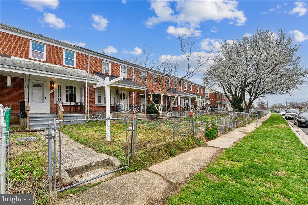 732 Arncliffe Road Essex, MD 21221 - Photo 2 of 20 Gallery Image 2
