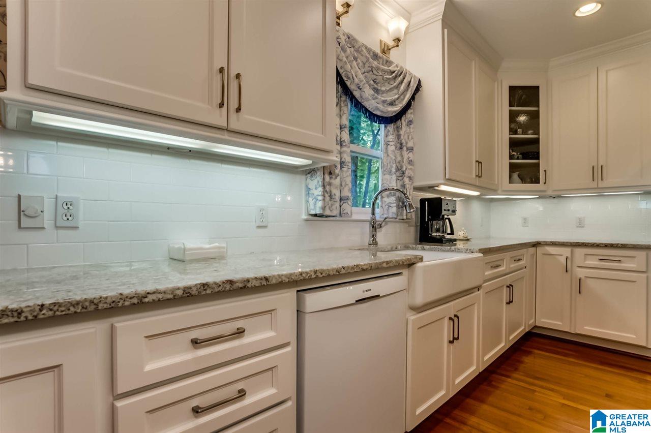 177 Oakmont Road Birmingham, AL 35244 - Photo 17 of 39
