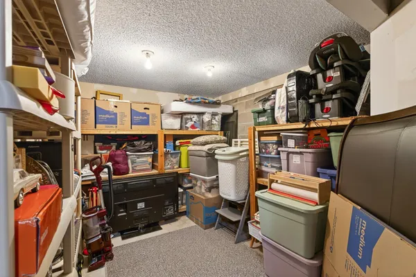 $520,000 | 14715 39th Avenue North, Plymouth, MN 55446