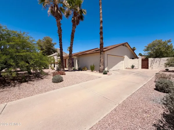 $661,000 | 2346 East Mescal Street, Phoenix, AZ 85028