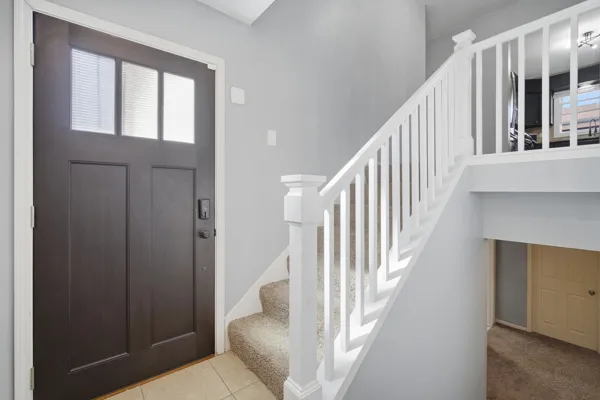 $450,000 | 766 Michigan Avenue, South Elgin, IL 60177