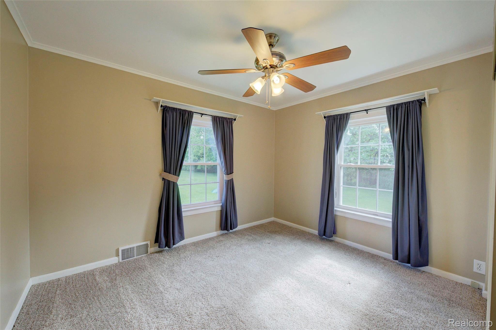 6527 Baldwin Road Swartz Creek, MI 48473 - Photo 14 of 17 Bedroom2