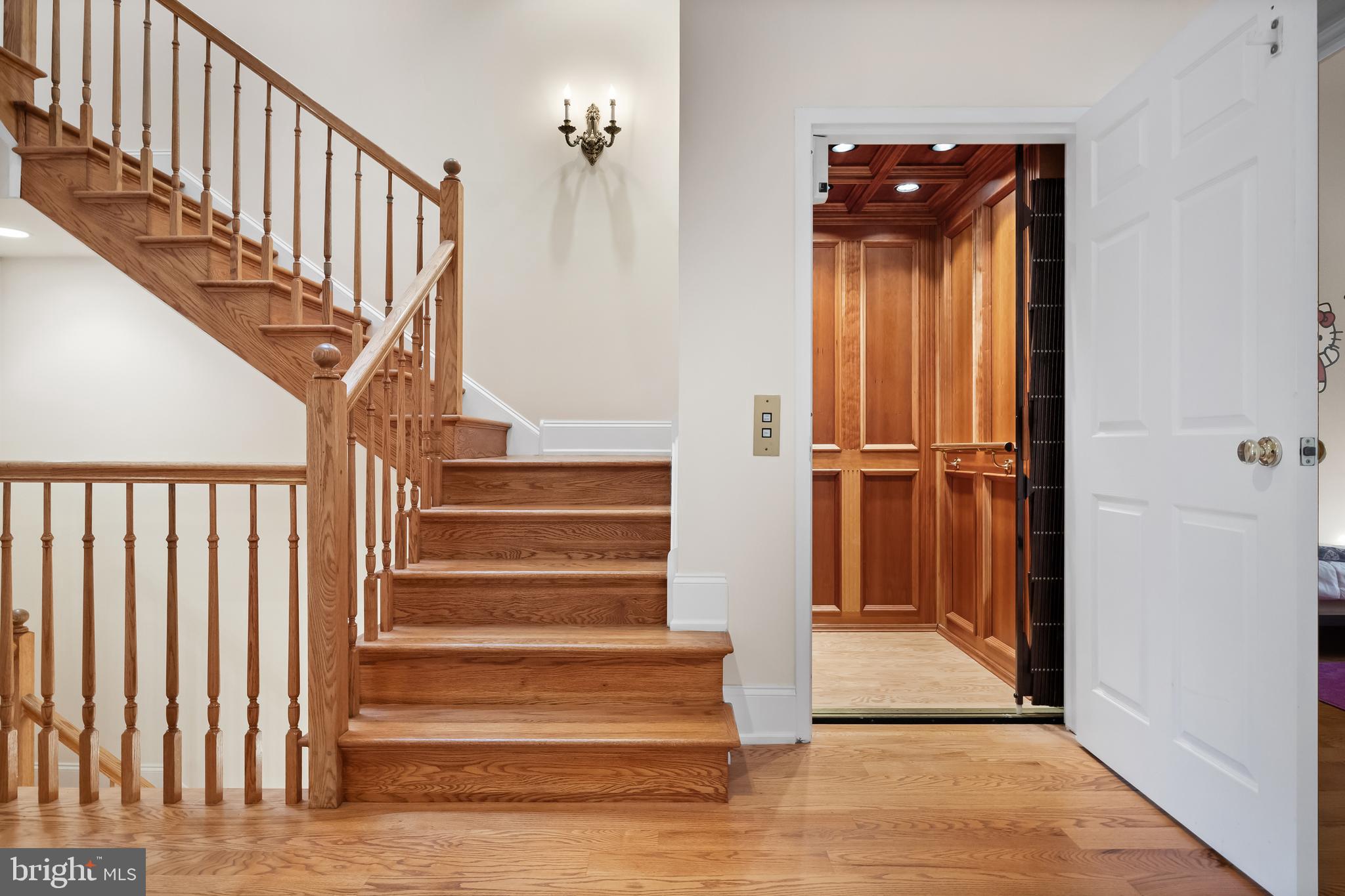 124 Bainbridge Street Philadelphia, PA 19147 - Photo 24 of 53 a view of entryway with wooden floor and windows