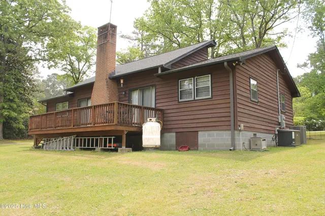 $1,650 | 2732 Highway 24, Cameron, NC 28326