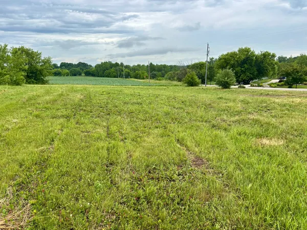 $79,900 | 7087 Nenno Road, Addison, WI 53002