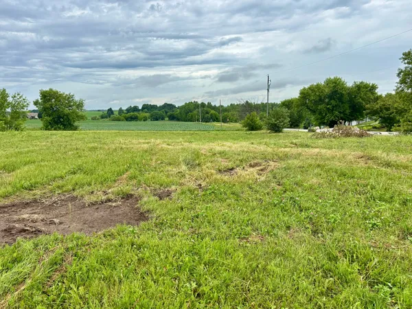 $79,900 | 7087 Nenno Road, Addison, WI 53002