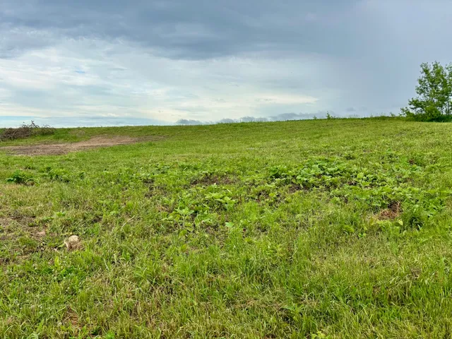 $79,900 | 7087 Nenno Road, Addison, WI 53002