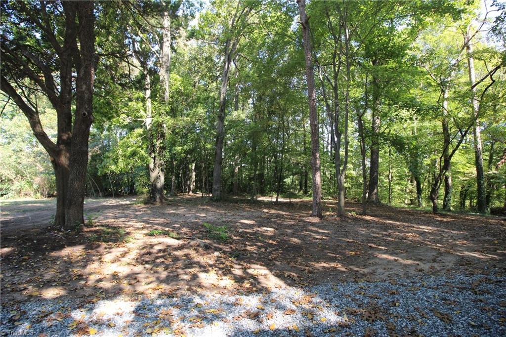 3065 Plantation Road Winston-Salem, NC 27105 - Photo 15 of 19 Gallery Image 15