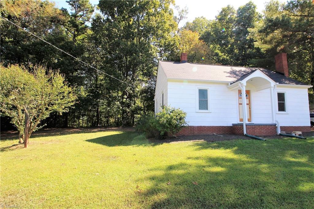 3065 Plantation Road Winston-Salem, NC 27105 - Photo 17 of 19 Gallery Image 17
